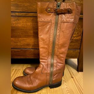 Women’s leather riding boots size 8.5